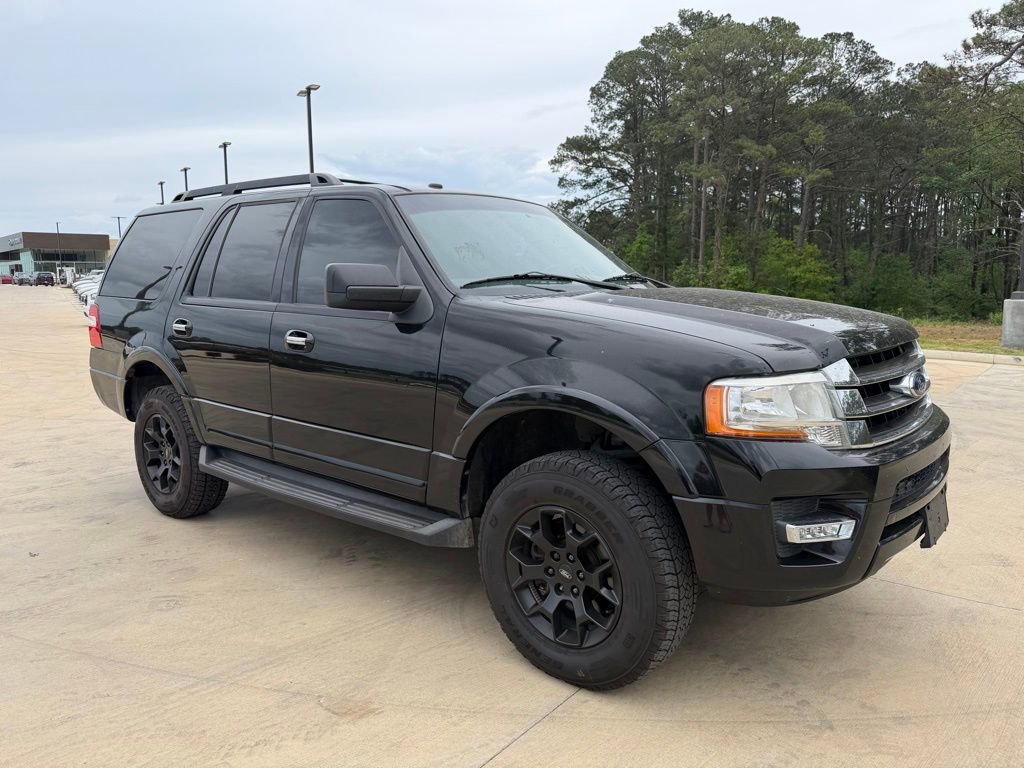 Used 2017 Ford Expedition XLT image 7