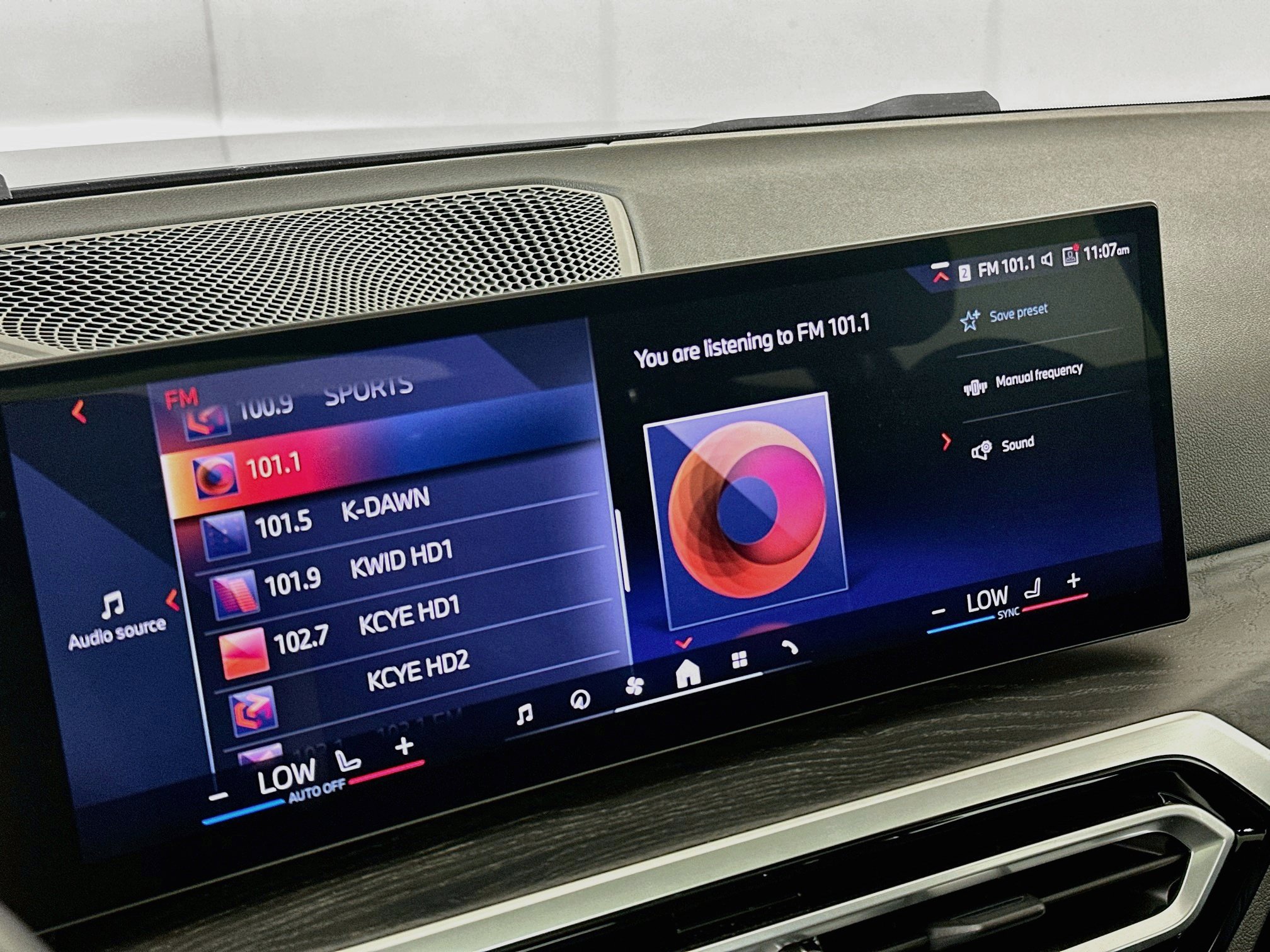 Used 2024 BMW i4 eDrive40 w/ Premium Package RWD image 21