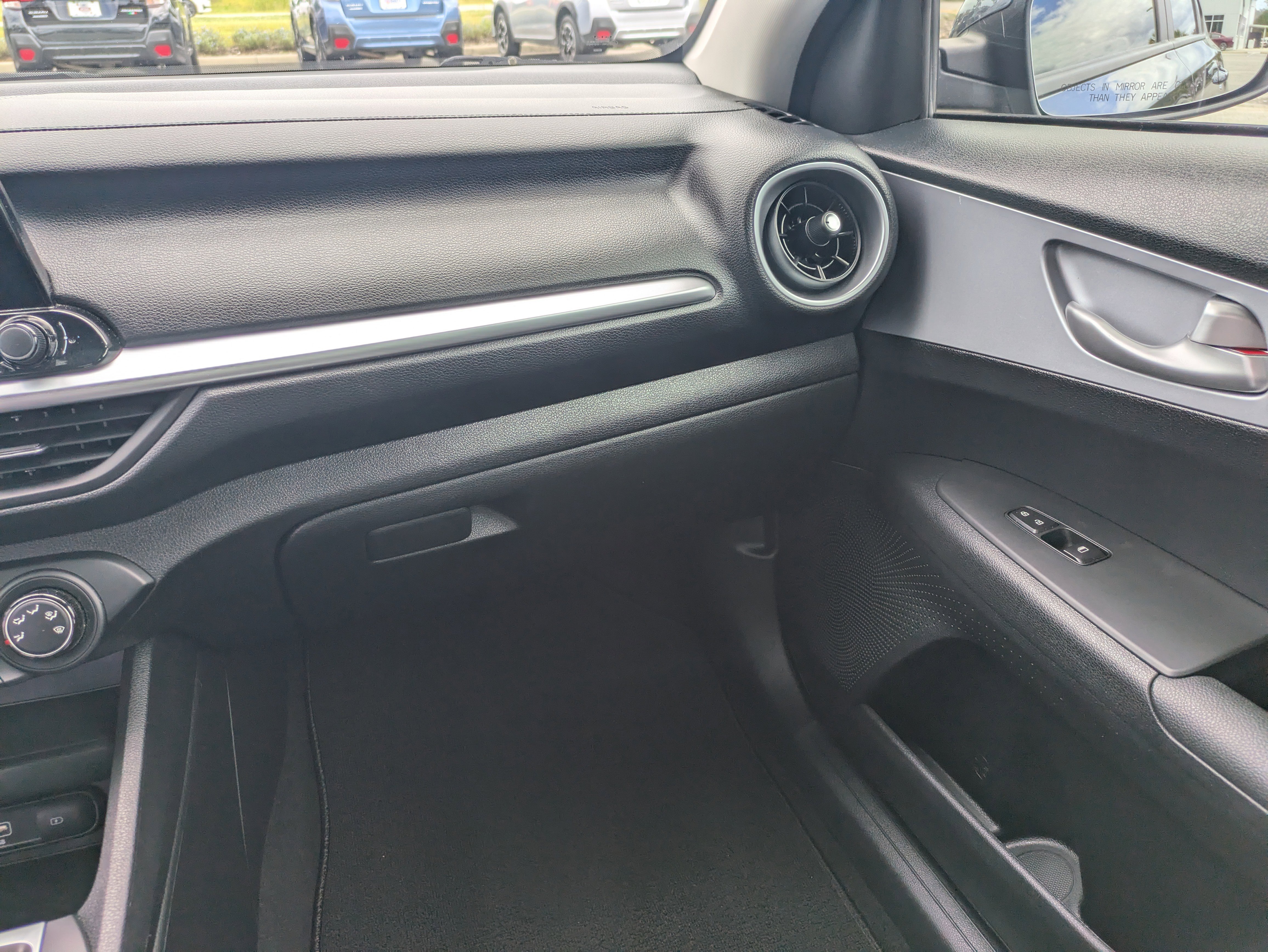 Used 2024 Kia Forte LX image 16