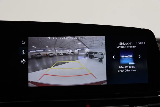 Certified 2025 Hyundai Elantra Limited image 24