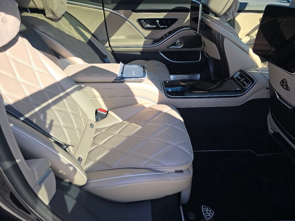 New 2025 Mercedes-Benz Maybach S 680 4MATIC image 27