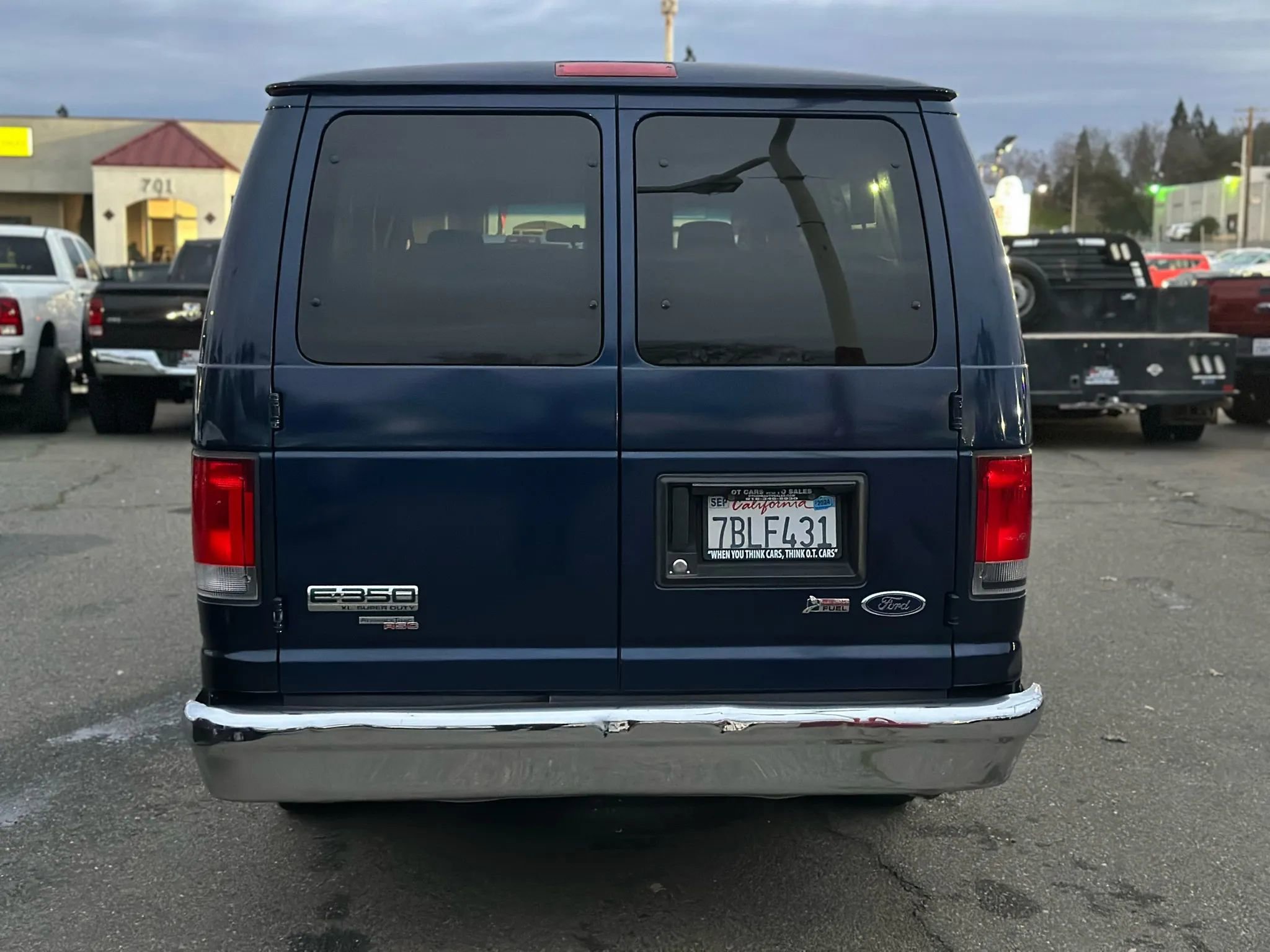 Used 2013 Ford E-350 and Econoline 350 XL image 5