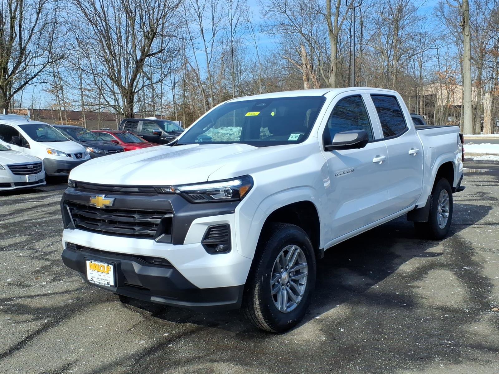 Used 2025 Chevrolet Colorado W/T w/ Advanced Trailering Package RWD image 3