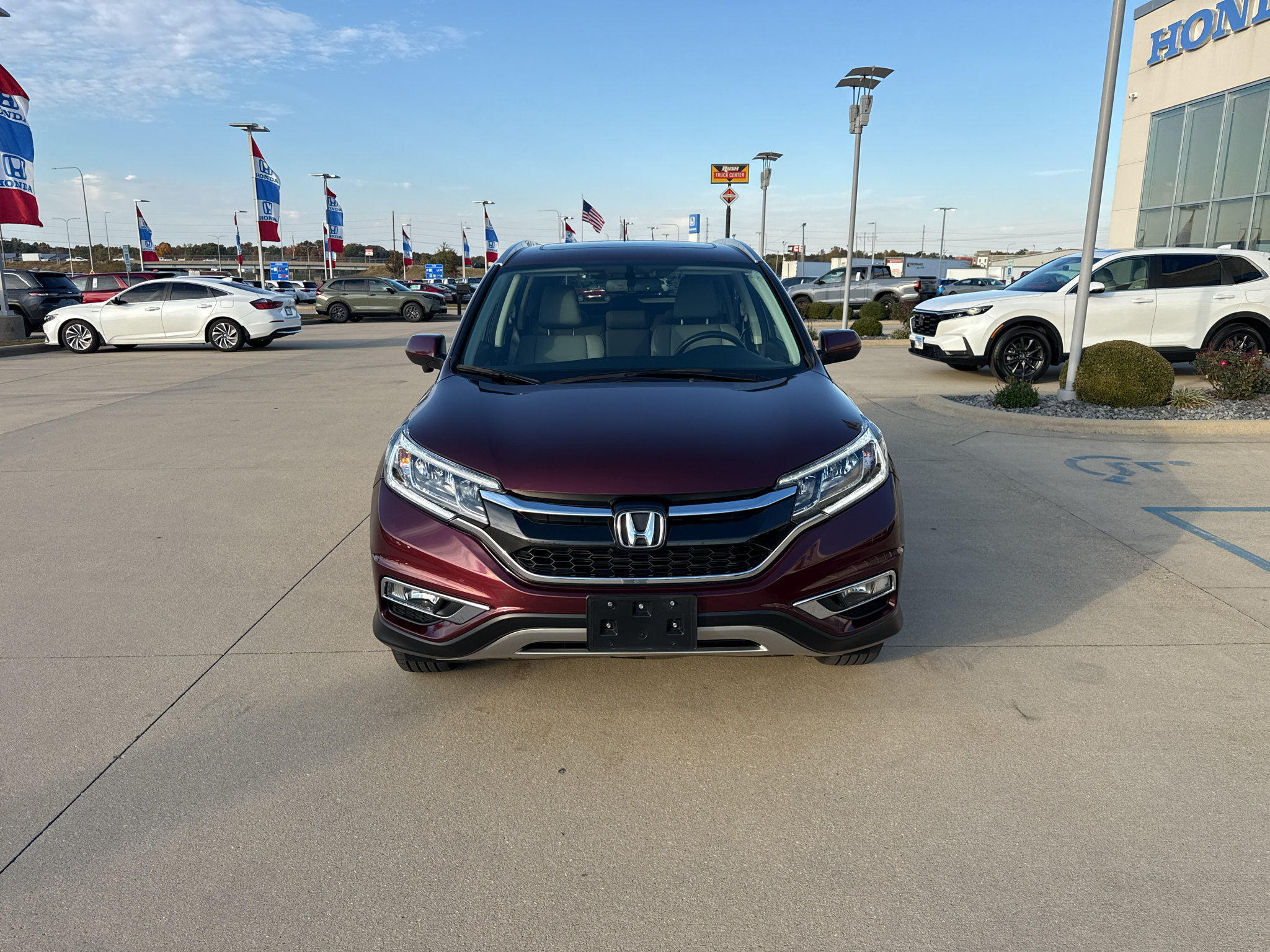 Used 2016 Honda CR-V EX-L image 2