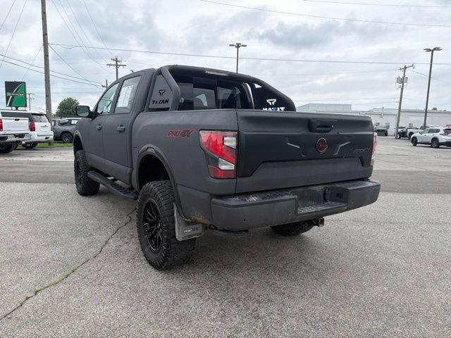 Used 2023 Nissan Titan PRO-4X w/ Pro-4x Convenience Package AWD/4WD image 8