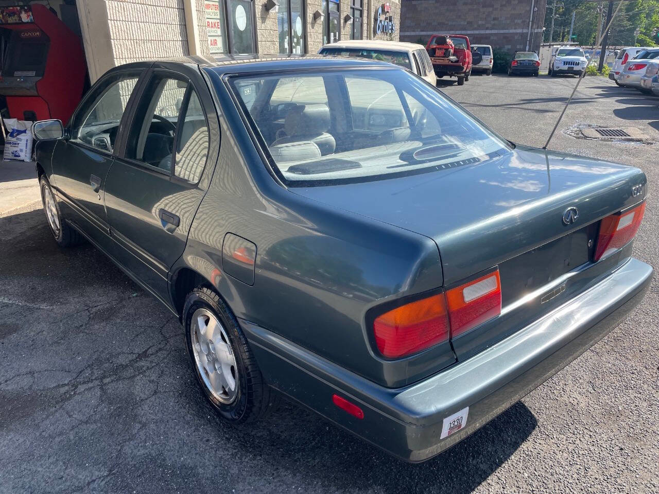 Used 1993 INFINITI G20 FWD image 7