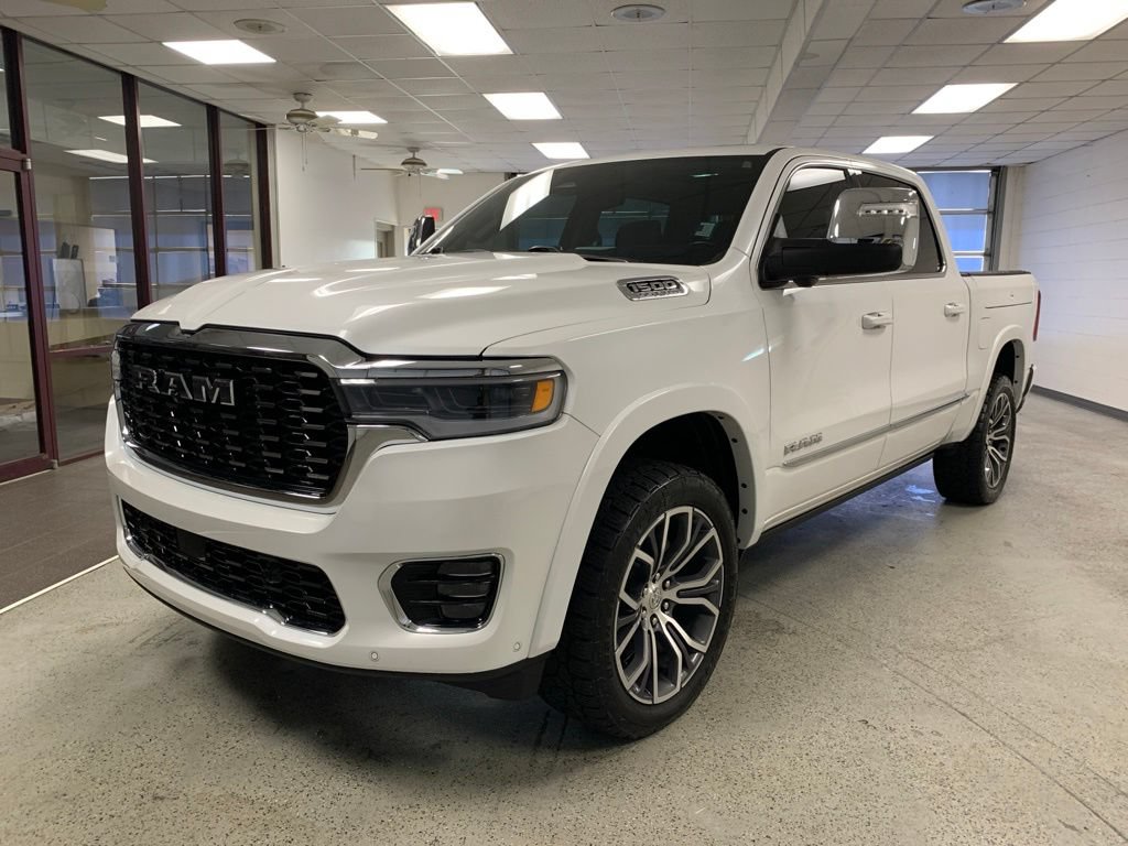 Certified 2025 RAM 1500 Tungsten w/ Off Road Group AWD/4WD image 5