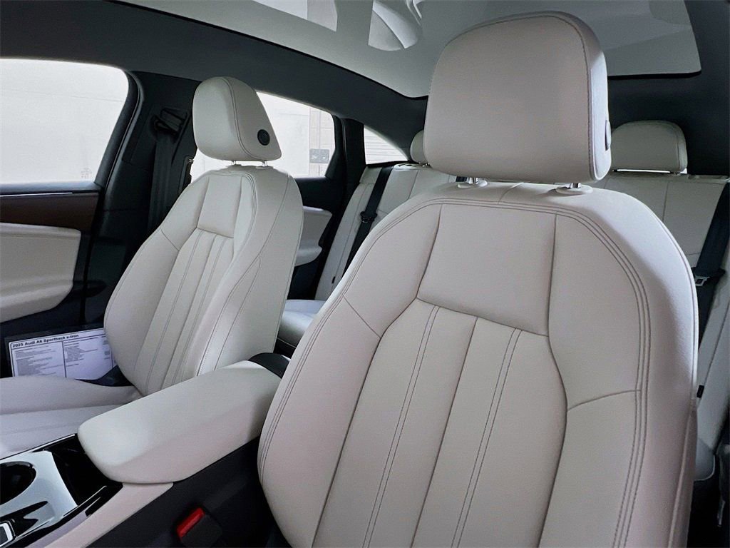New 2025 Audi A6 e-tron Premium image 10