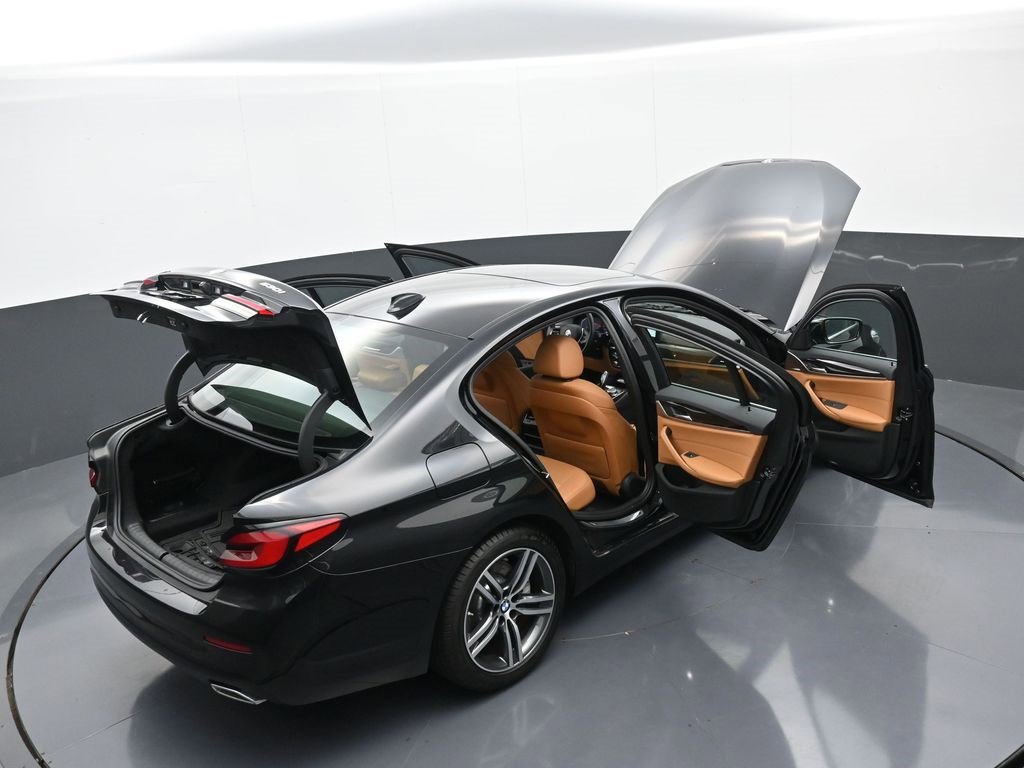 Used 2022 BMW 530i xDrive w/ Convenience Package image 43