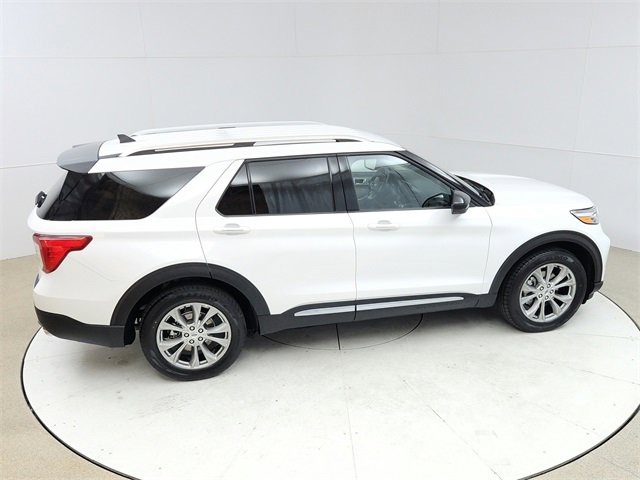 Used 2023 Ford Explorer Limited image 19