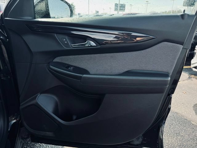 Used 2025 Chevrolet TrailBlazer LT AWD/4WD image 13