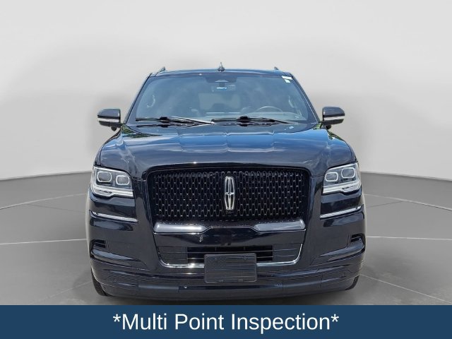 Used 2022 Lincoln Navigator L Reserve w/ Equipment Group 201A AWD/4WD image 3