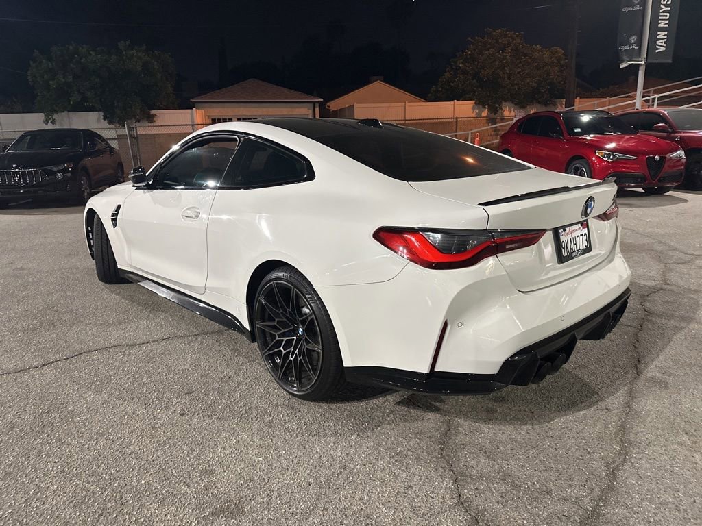 Used 2024 BMW M4 Competition RWD image 4