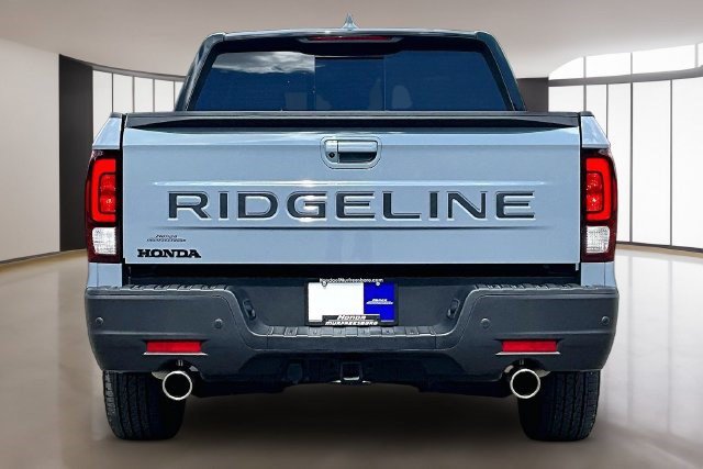 Certified 2026 Honda Ridgeline Black Edition image 5