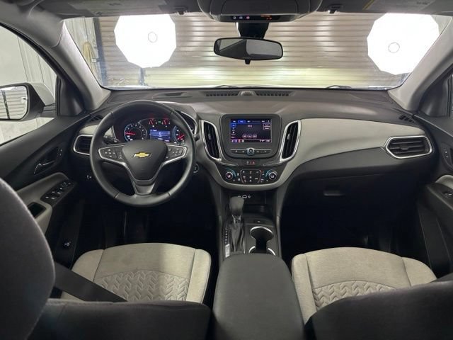 Used 2023 Chevrolet Equinox LT w/ Driver Convenience Package AWD/4WD image 14