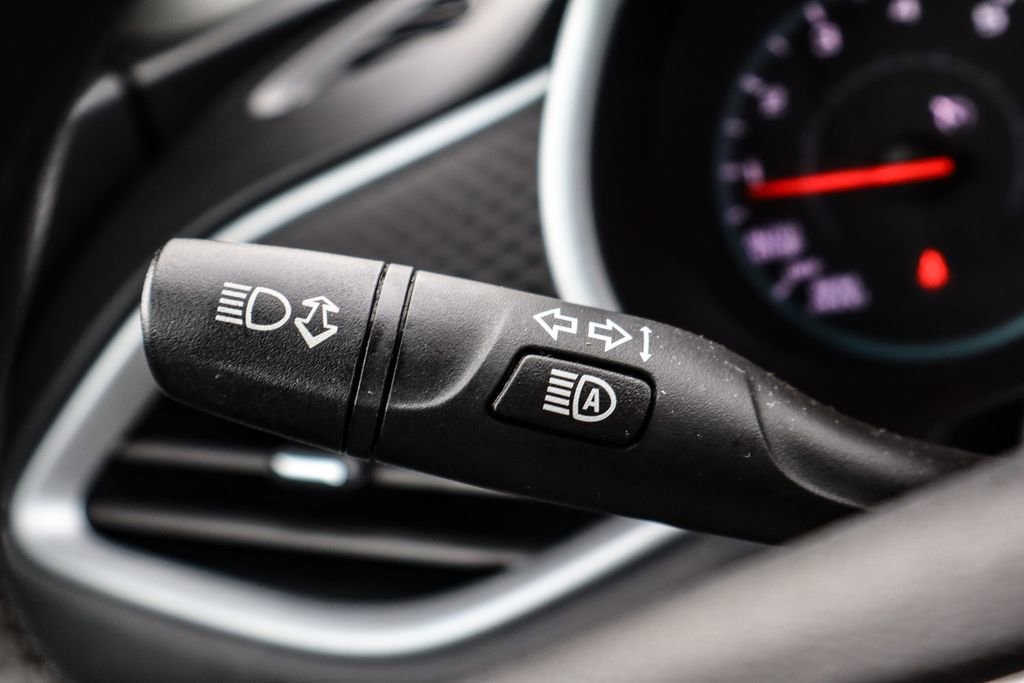 Certified 2023 Chevrolet Malibu LT image 28