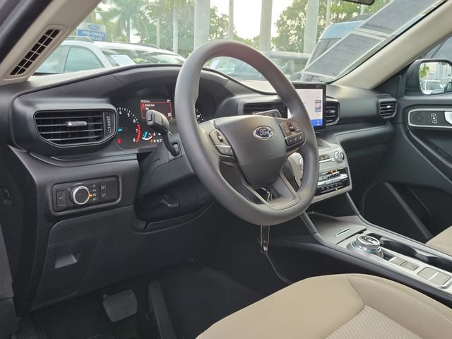 Used 2023 Ford Explorer 2WD image 7