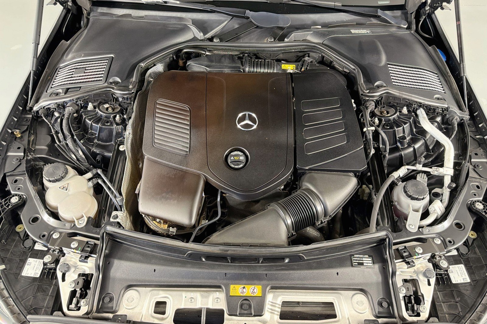 Used 2022 Mercedes-Benz C 300 Sedan image 11