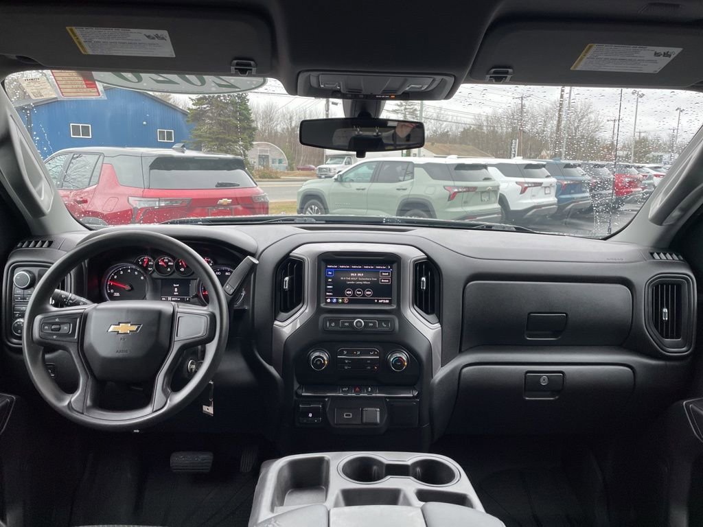 Used 2020 Chevrolet Silverado 1500 Custom w/ Custom Value Package image 12