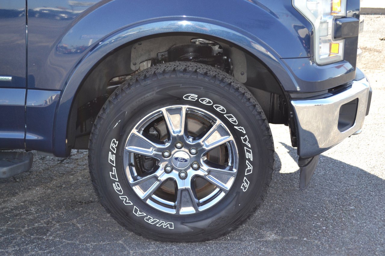 Used 2017 Ford F150 Lariat w/ Equipment Group 502A Luxury image 61