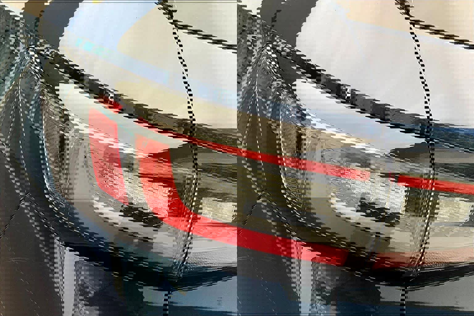 Used 2023 Volkswagen ID.4 Pro image 25