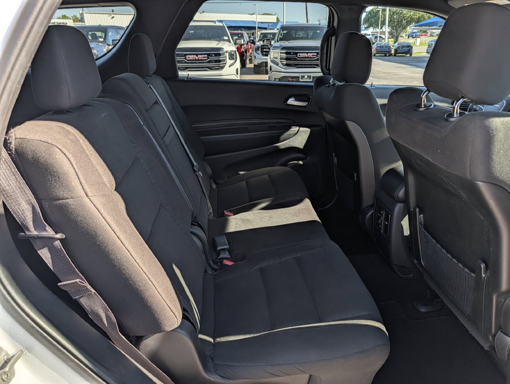 Used 2024 Dodge Durango SXT w/ 3rd Row Seating Group AWD/4WD image 30