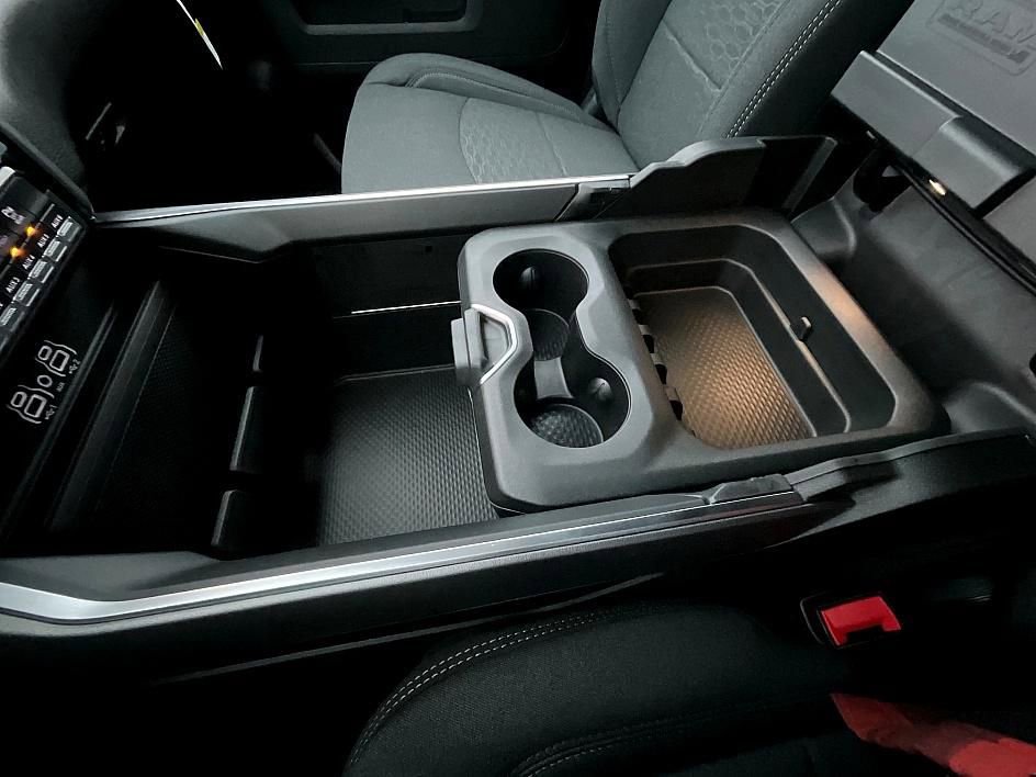 New 2026 RAM 3500 Big Horn image 31