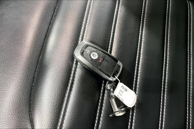 Used 2024 Ford Edge SEL AWD/4WD image 30