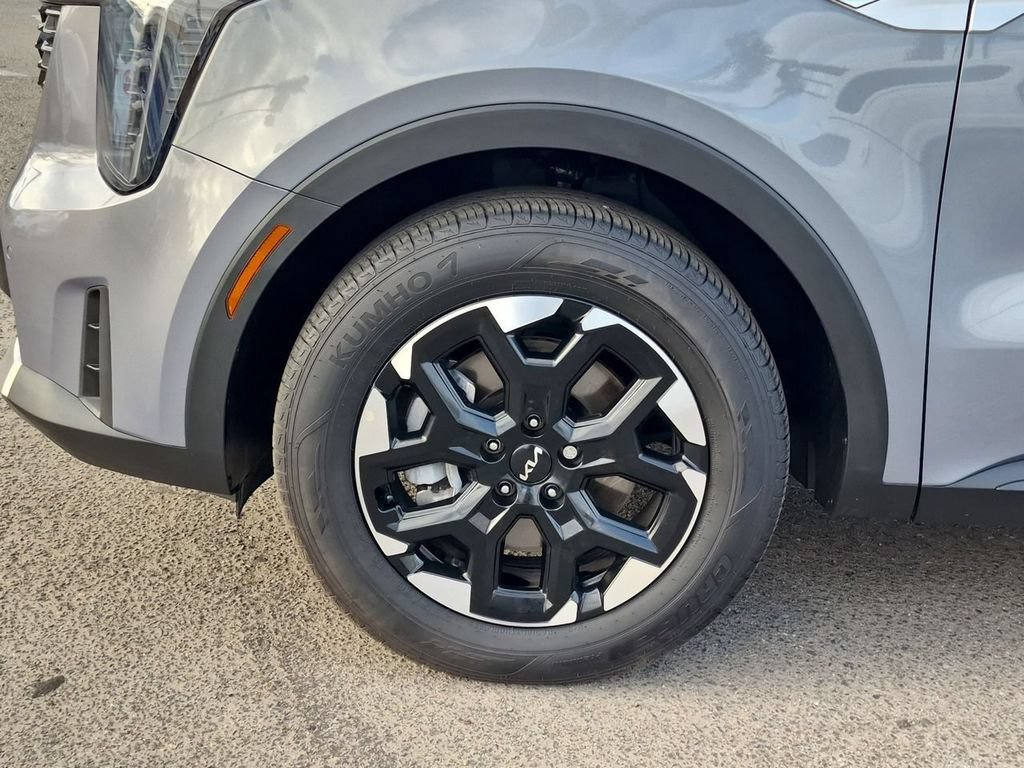 Certified 2024 Kia Sorento S w/ Panoramic Sunroof Package FWD image 34