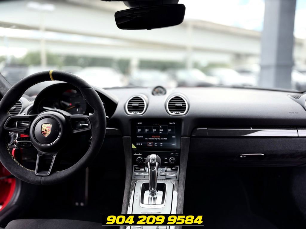 Used 2021 Porsche 718 Cayman GT4 RWD image 30