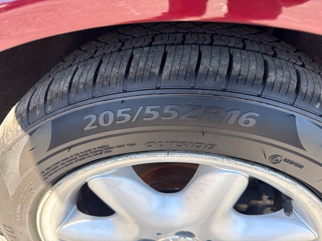 Used 2004 Mercedes-Benz C 320 Sedan image 25