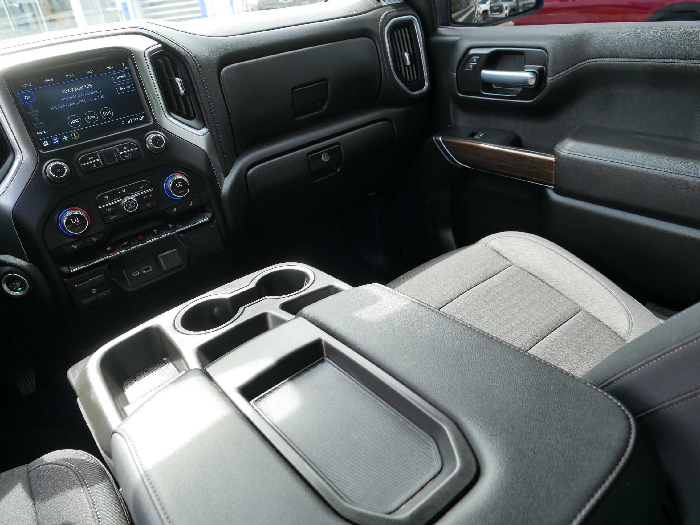 Used 2021 Chevrolet Silverado 1500 RST AWD/4WD image 11