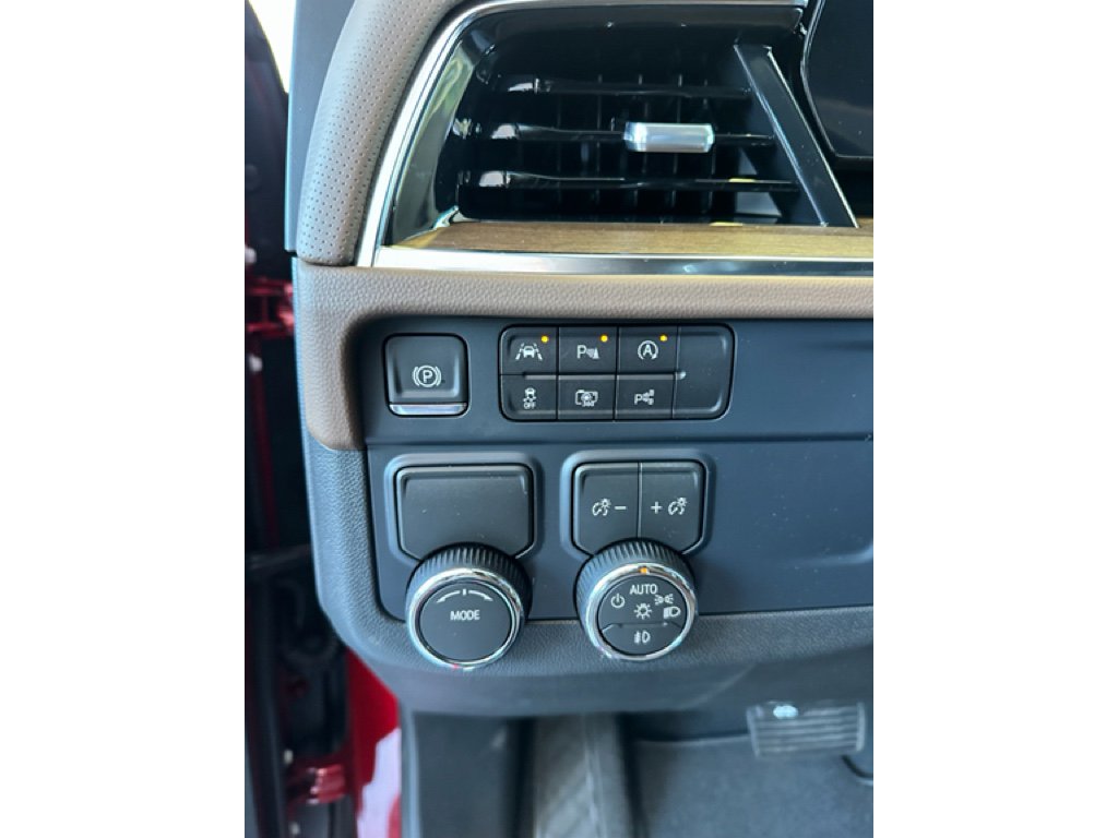 New 2026 Chevrolet Tahoe High Country image 10