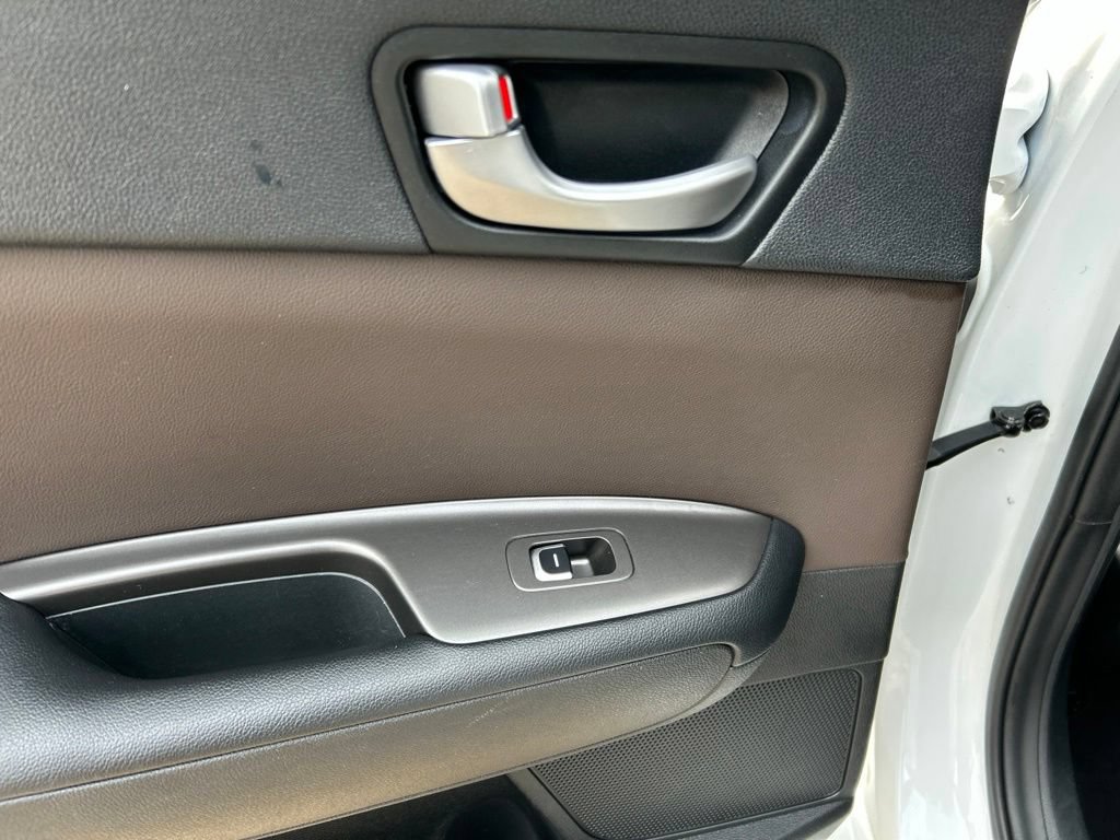 Used 2019 Kia Optima LX FWD image 20