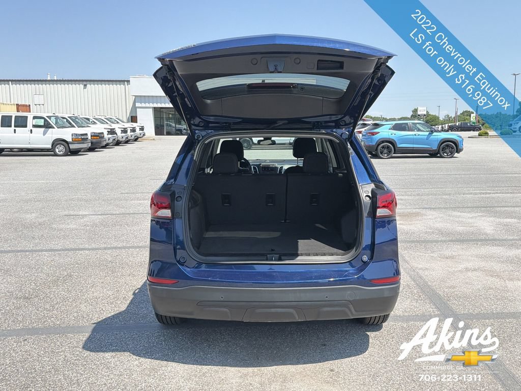 Certified 2022 Chevrolet Equinox LS w/ LS Convenience Package FWD image 8