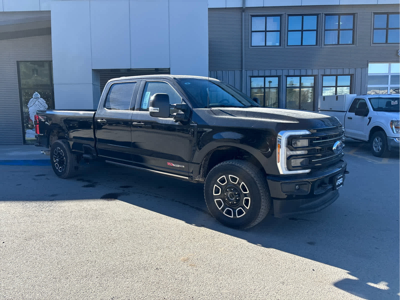 New 2026 Ford F350 Platinum image 3