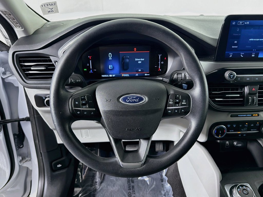 Used 2025 Ford Escape Active FWD image 11