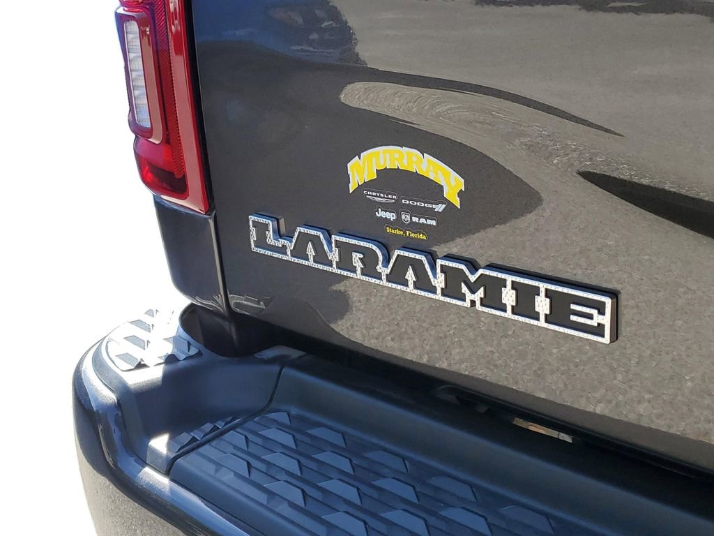 New 2025 RAM 2500 Laramie AWD/4WD image 6