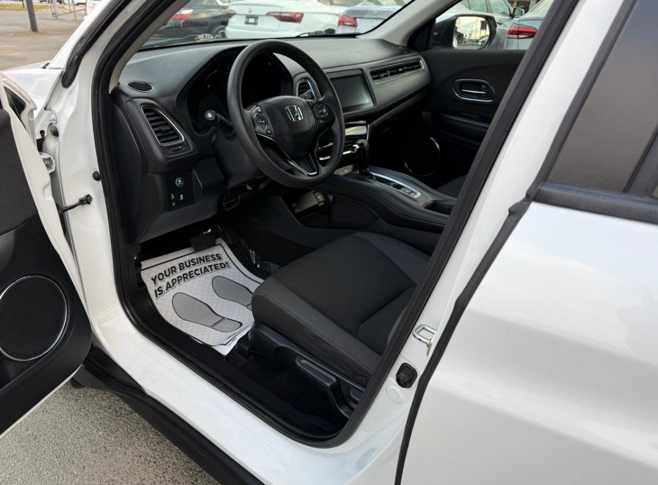 Used 2019 Honda HR-V EX image 7