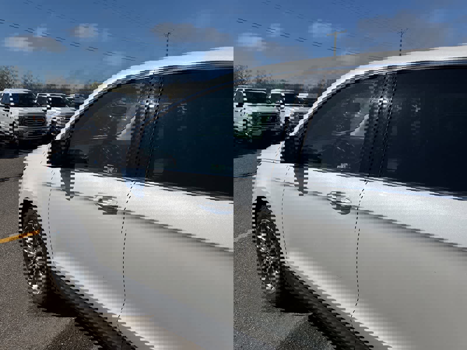 Used 2016 Ford Edge Titanium w/ Equipment Group 301A image 23