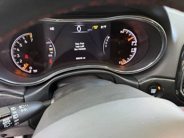 Used 2021 Jeep Grand Cherokee Trailhawk w/ Trailhawk Luxury Group AWD/4WD image 13