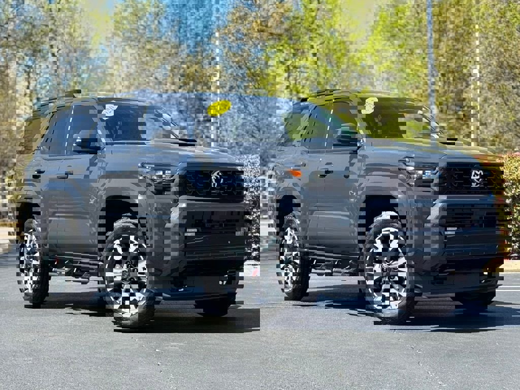 Used 2025 Toyota 4Runner TRD Sport Premium image 2