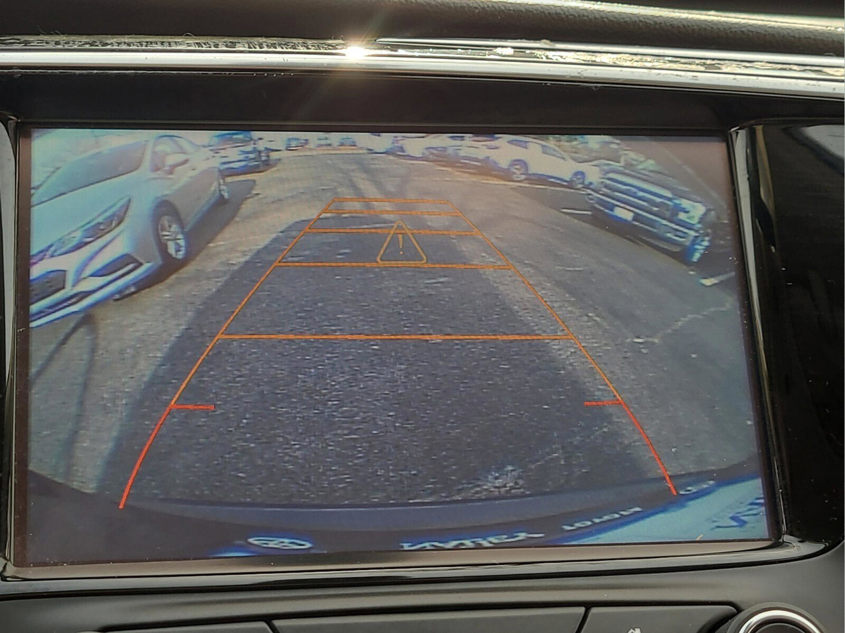 Used 2017 Buick Envision Essence image 18