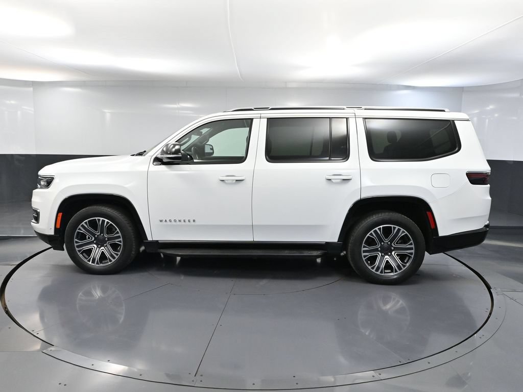 Used 2023 Jeep Wagoneer Series II AWD/4WD image 7