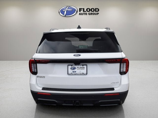New 2026 Ford Explorer ST-Line w/ ST-Line Street Pack image 3