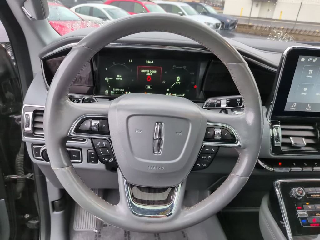 Used 2019 Lincoln Navigator L Reserve image 15