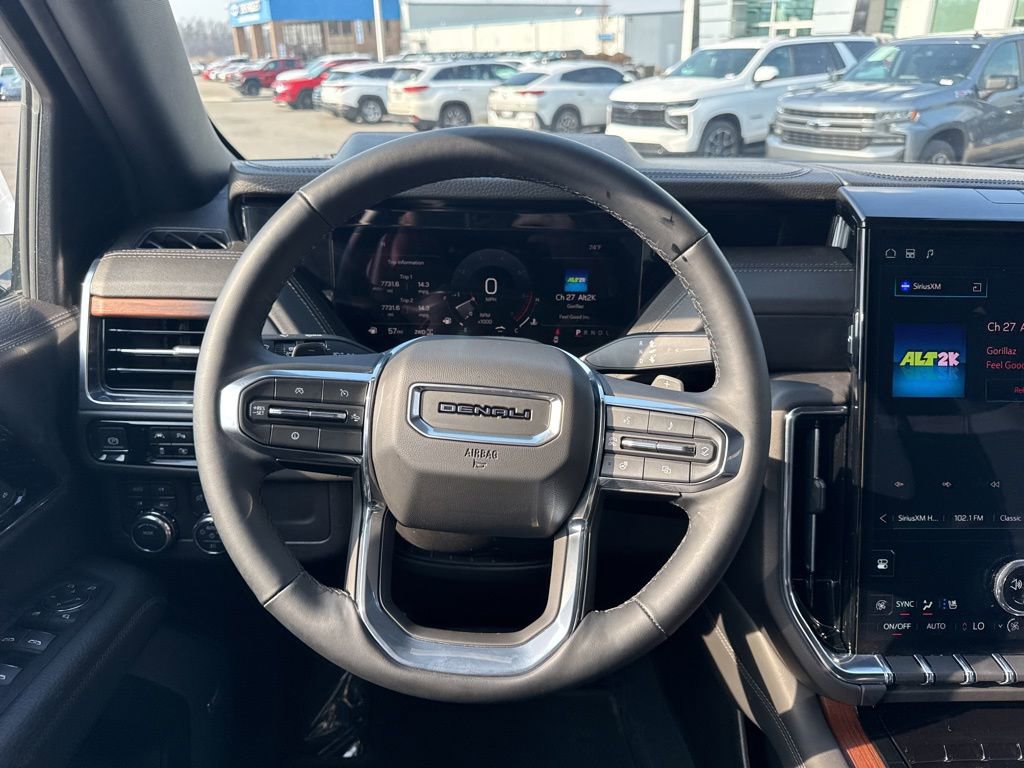 Used 2025 GMC Yukon Denali image 16
