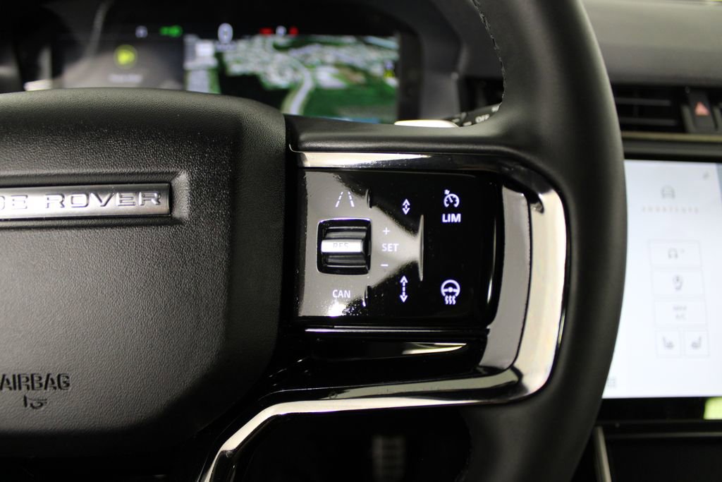 Used 2026 Land Rover Range Rover Evoque Dynamic SE image 24