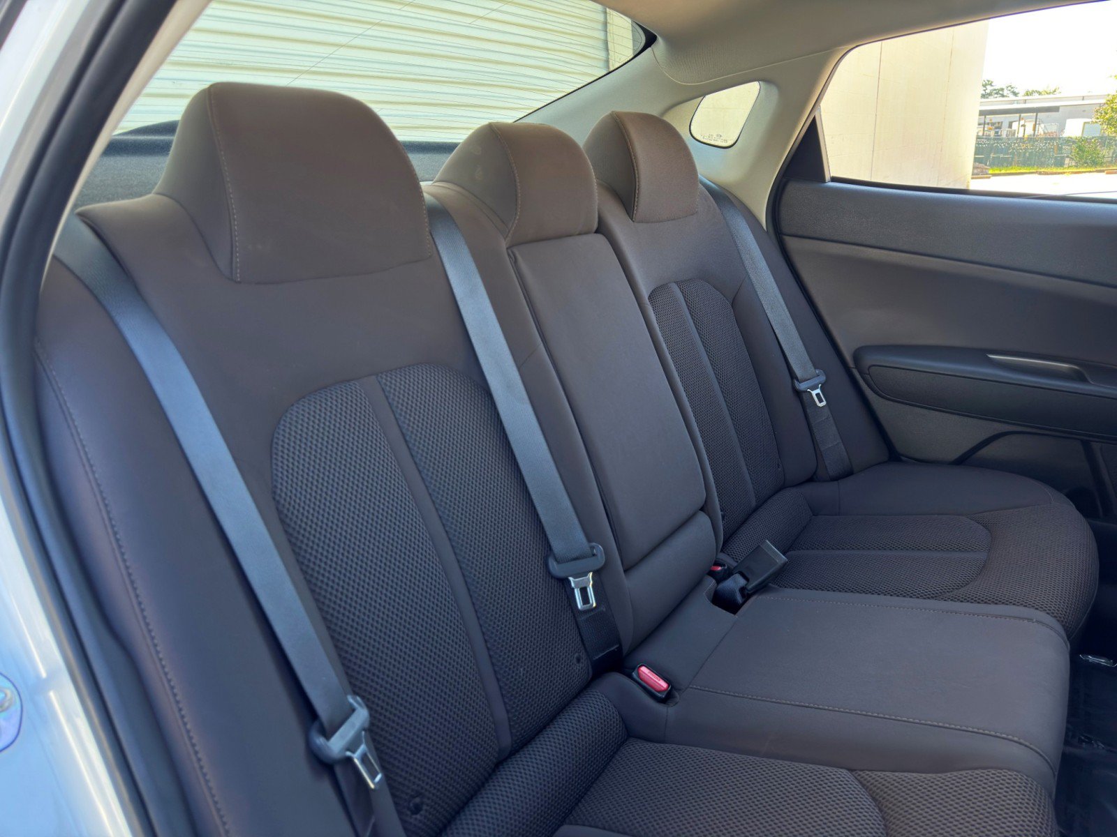 Used 2020 Kia Optima LX FWD image 30