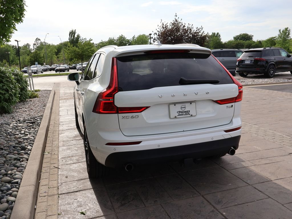 Used 2018 Volvo XC60 T6 Momentum w/ Convenience Package AWD/4WD image 8